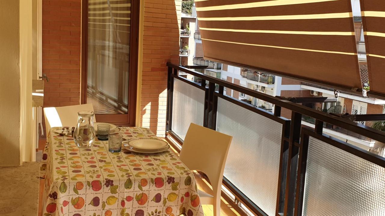 Le Marille Villa Lido di Ostia Exteriör bild
